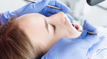 口腔外科とは?普通の歯医者と違うの？